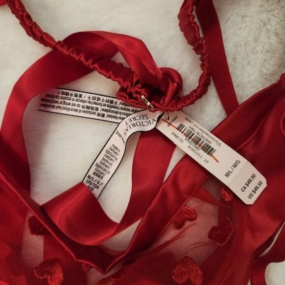 Victoria's Secret Dream Angels Emb. Heart Garter Belt Skirt/Apron *Red* Size M/L - Picture 3 of 7